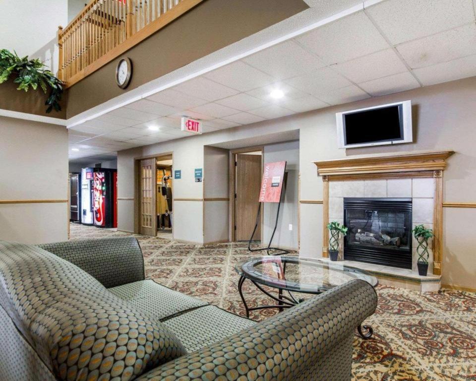 Quality Inn Edgerton Exterior photo